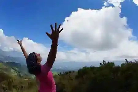 Radio Art - Positivity logo